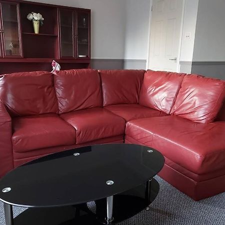 Wonderland Guest House Ковентрі Екстер'єр фото