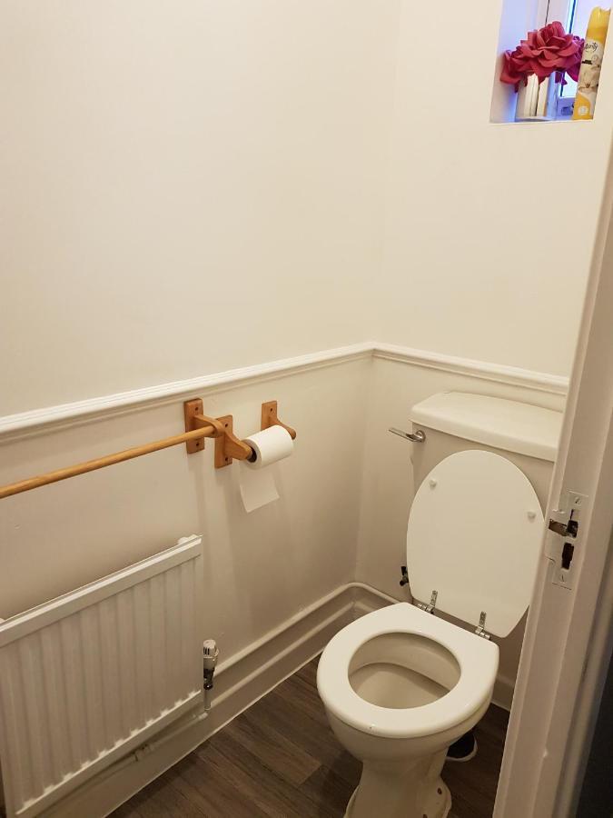 Wonderland Guest House Ковентрі Екстер'єр фото