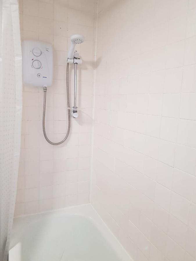 Wonderland Guest House Ковентрі Екстер'єр фото